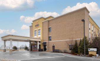 Comfort Suites and Conference Center