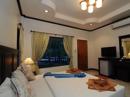 N.T. Lanta Resort