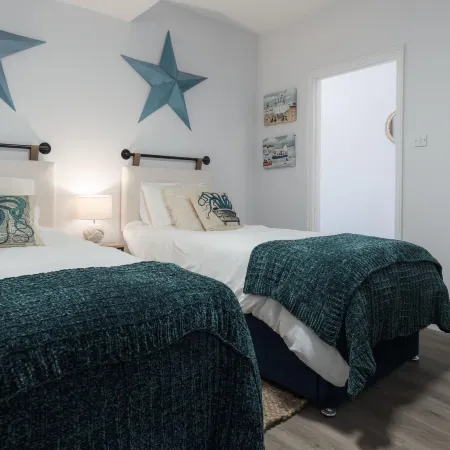 The Sand Castle - 2 Bedroom Apartment - Tenby