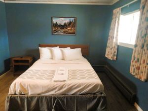 Love Hotels Desert Inn & RV at Boysen