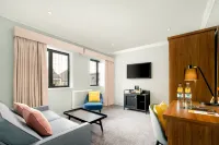 voco Lythe Hill Hotel & Spa Hotels in 