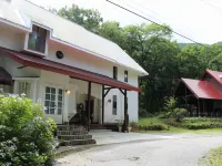 膳宿公寓及山寨 植物誌 鄰近白馬滑雪跳臺的酒店