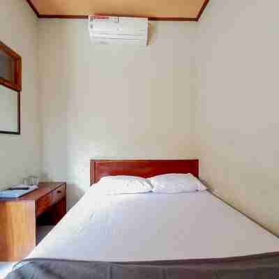 Hotel Gerung 2 Near Luwes Mall Nganjuk Mitra RedDoorz Rooms