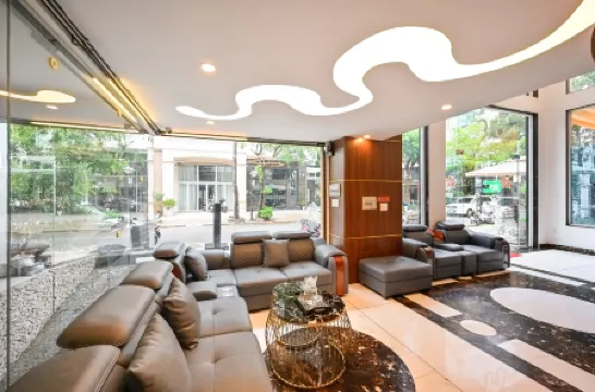 Laguna Hotel Отели рядом с достопримечательностью «Yofi Fitness Center»