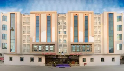 Red-5 - Al Safa Suites Hotels near Sultan Qaboos Mosque Salalah