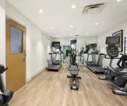 Holiday Inn Express & Suites SURREY by IHG - Gym