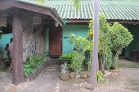 Nimit Bungalow Hotels in Amphoe Thai Mueang