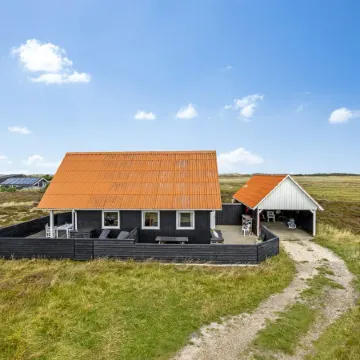 "Teda" - 2km from the Sea