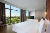 Hotel Santika Batam Hotel in zona Ladwer Institute
