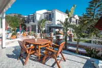 Bronze Hotel - B&Bs (Bed and breakfast)