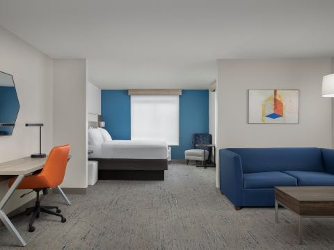 Holiday Inn Express & Suites Superior - Duluth Area