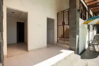 Urbanview Hotel Syariah Villa SM Cisarua Puncak by RedDoorz