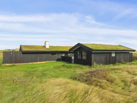 "Aatu" - 360m from the Sea Отели в г. Яммербугт