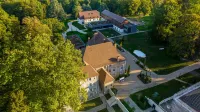 Domaine de Dolomieu, BW Premier Collection