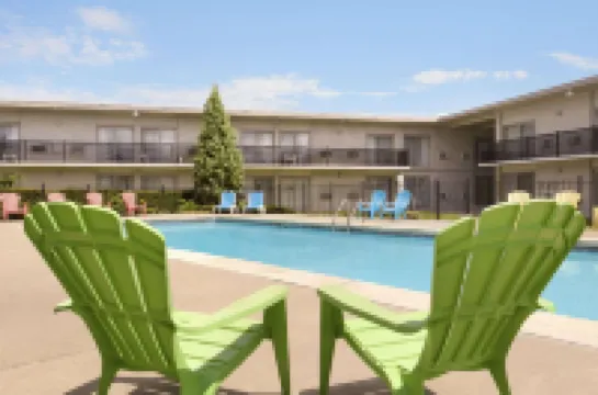 Days Inn by Wyndham London Hotels in Middlesex County