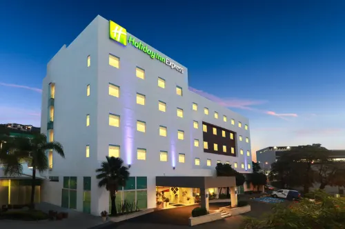 Holiday Inn Express GUADALAJARA ITESO by IHG - Gym