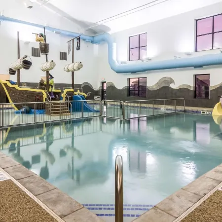 Comfort Inn & Suites Mitchell I-90