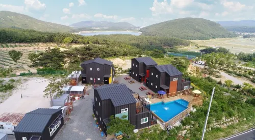 Pohang Songra Aqua Tourist Pension - Pools