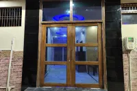 Big Brother Hostel Hotel Hotéis em 