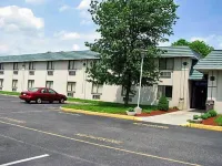 Red Carpet Inn Hotels in Logan Township