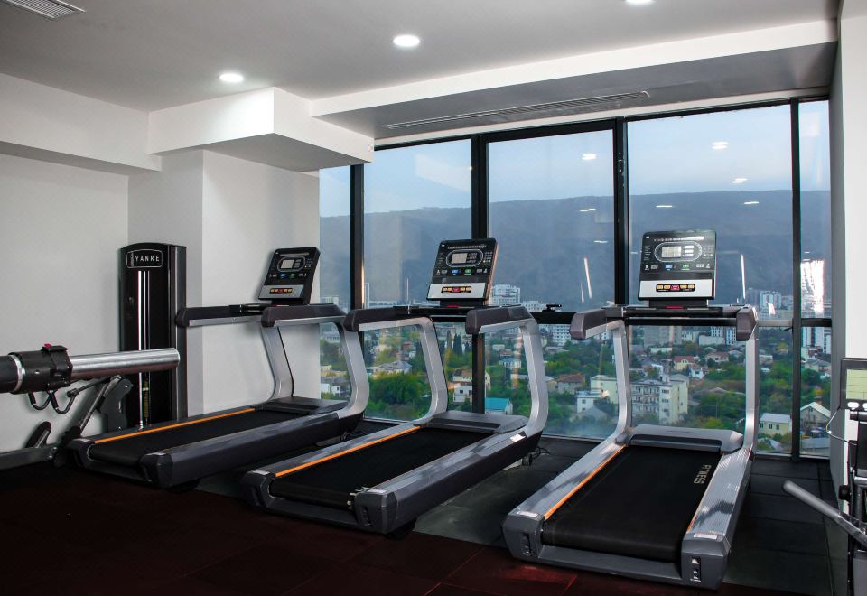 5. 로얄 튤립 호텔..