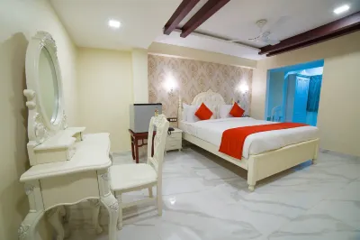 Hotel President Hotels near Shri Pandi Kovil