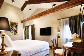 Empress Theodora Apartments
