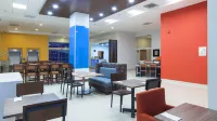 Holiday Inn Express Manzanillo