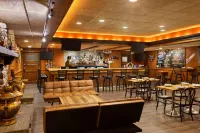 Ramada Plaza by Wyndham Portland - Quầy Bar