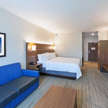 Holiday Inn Express & Suites LENEXA - OVERLAND PARK AREA by IHG