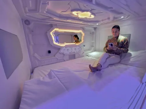 Capsule Inn Valencia Hostel