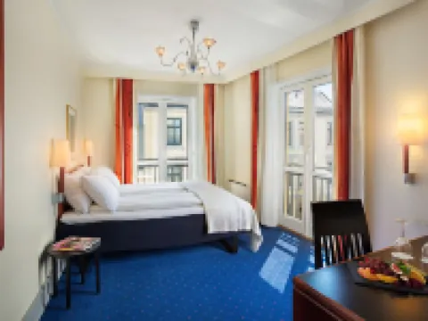 โรงแรมไฮเมิน โรงแรมในบาร์เกิน