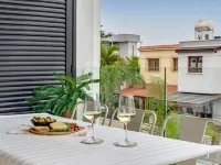 Sanders Only - Lovely 1-Bdr Apt with Two Balconies