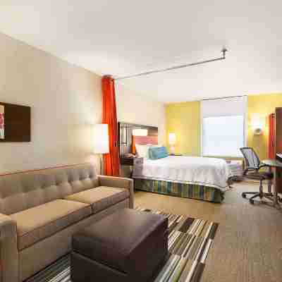 Home2 Suites by Hilton Farmington/Bloomfield Rooms