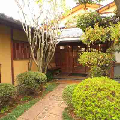 割烹 桃山 Hotel Exterior