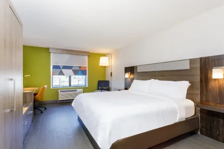 Holiday Inn Express & Suites Jacksonville - Atlantic Beach Отели рядом с достопримечательностью «Jacksonville Fl Beach»