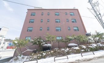 5. Taebaek ..