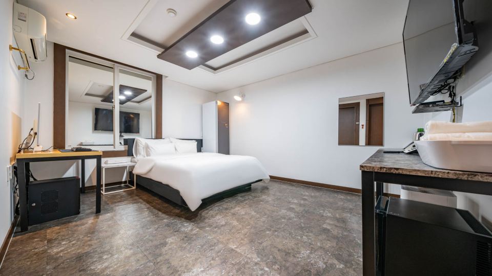 Iksan Twins Hotel