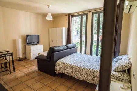 Urbi Apartments Отели в г. Bages