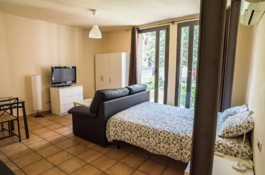 Urbi Apartments