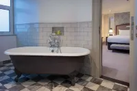 Doubletree by Hilton Harrogate - Majestic Hotel & Spa - Hot Tub