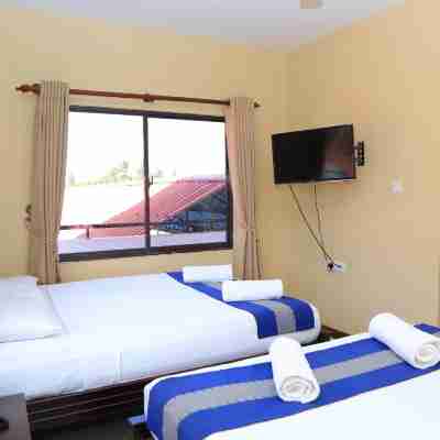 PJ Hotels Jaffna Rooms