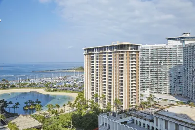 Hilton Hawaiian Village Waikiki Beach Resort