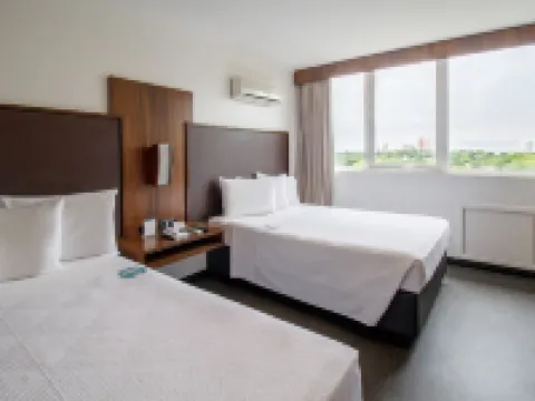 Hotel Deville Prime Maringá Hotels in Maringa