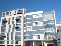 Cleyro Apartments Finzels Reach - balcony