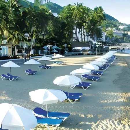 Los Arcos Suites