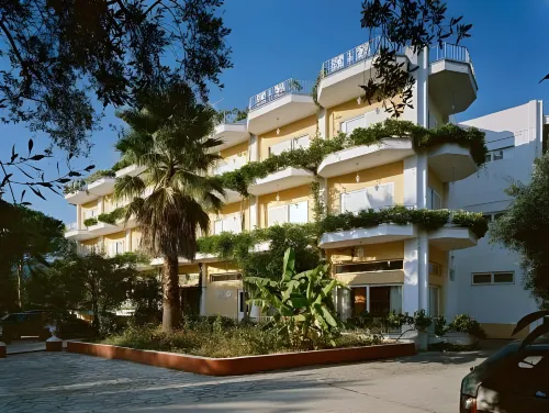 Paloma Blanca Hotels in Ipsos