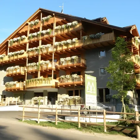 Maribel Hotel