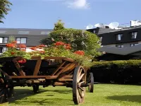 Booking Hotel Crown Piast & Spa Hotels in Gmina Wielka Wies