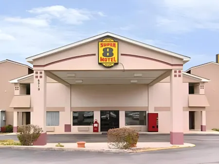 Super 8 by Wyndham Chattanooga/East Ridge Отели в г. Форт Оглторп